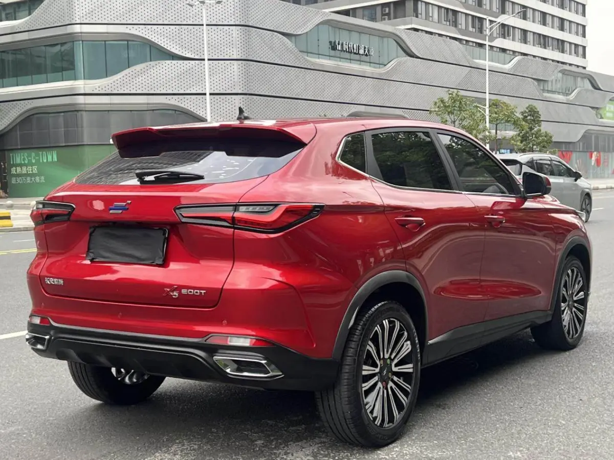 Chang’an Auchan X5 1.5T Premium Model view 4