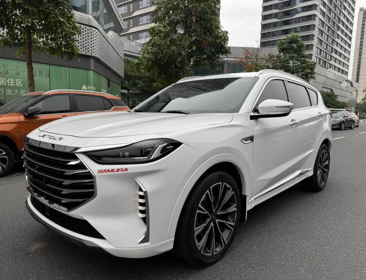 JETOUR X70 Plus Zhuge Edition 1.6T 5-Seater. main view
