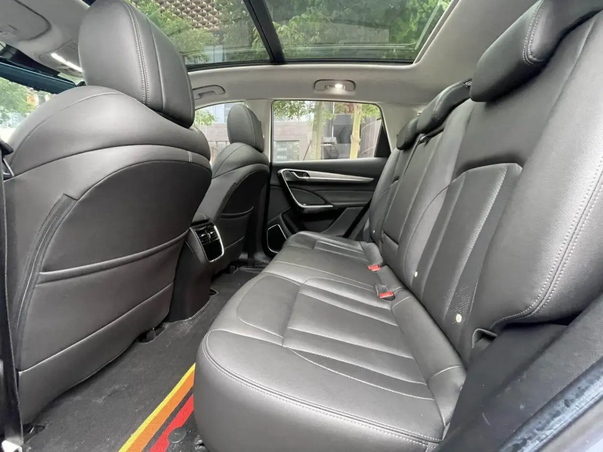 Dongfeng Fengshen AX7 1.6T Automatic Flagship view 10
