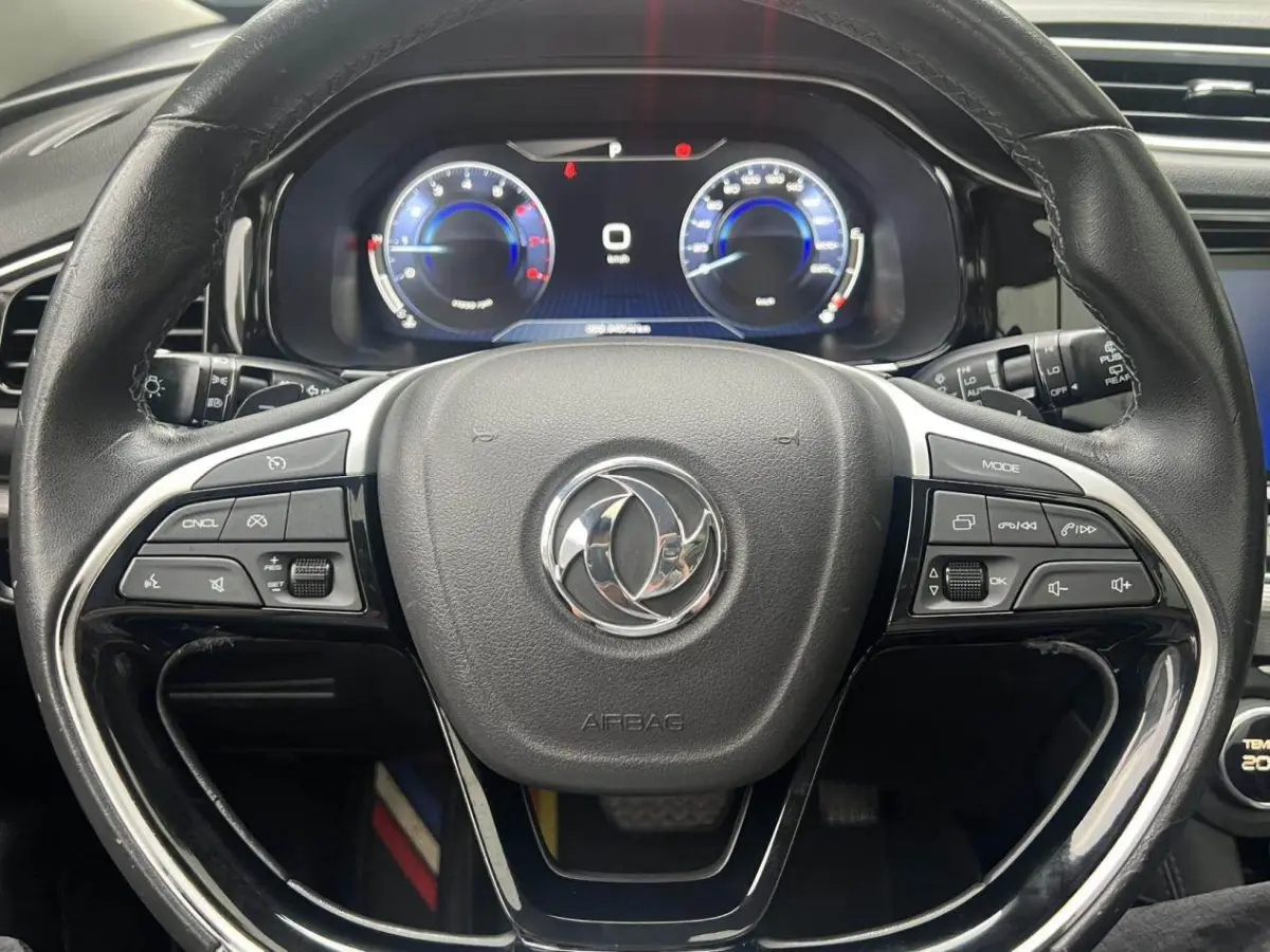Dongfeng Fengshen AX7 1.6T Automatic Flagship view 12