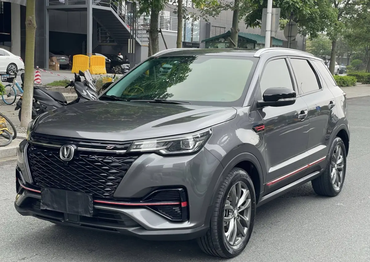 Changan CS55PLUS Blue Whale Edition 1.5T DCT Automatic Luxury Model main view