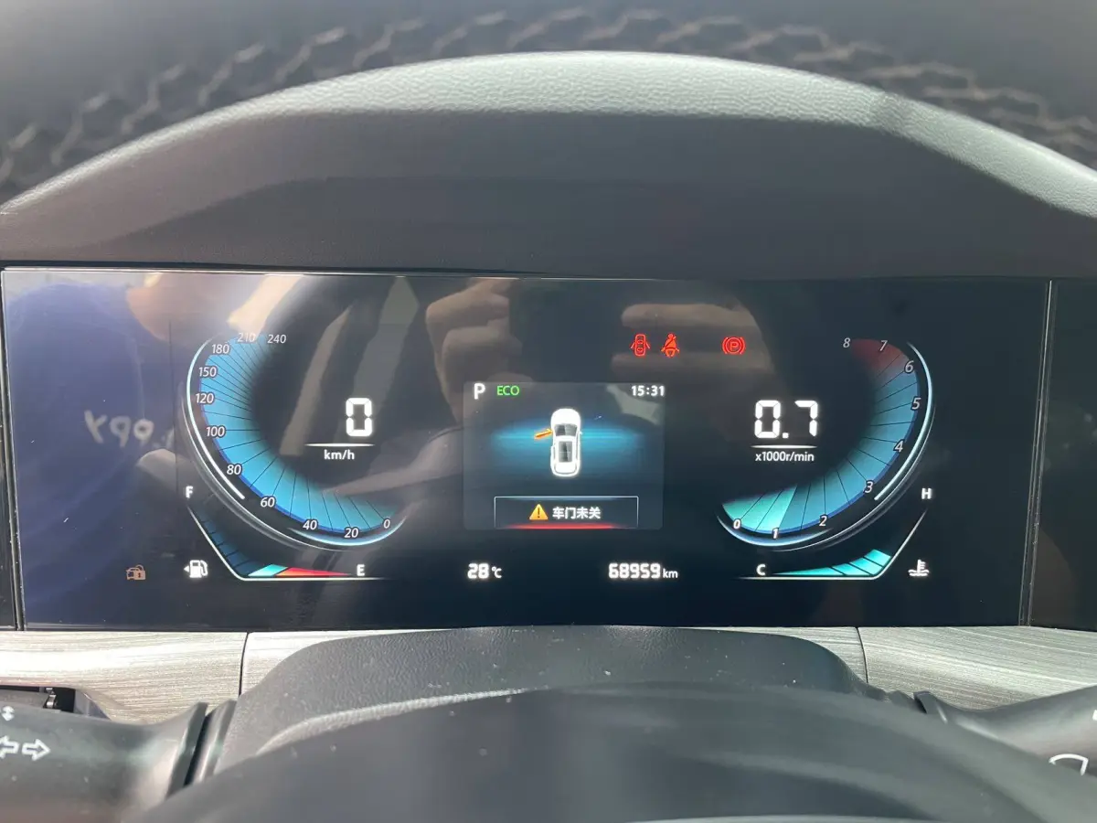 Changan CS55PLUS Blue Whale Edition 1.5T DCT Automatic Luxury Model view 7