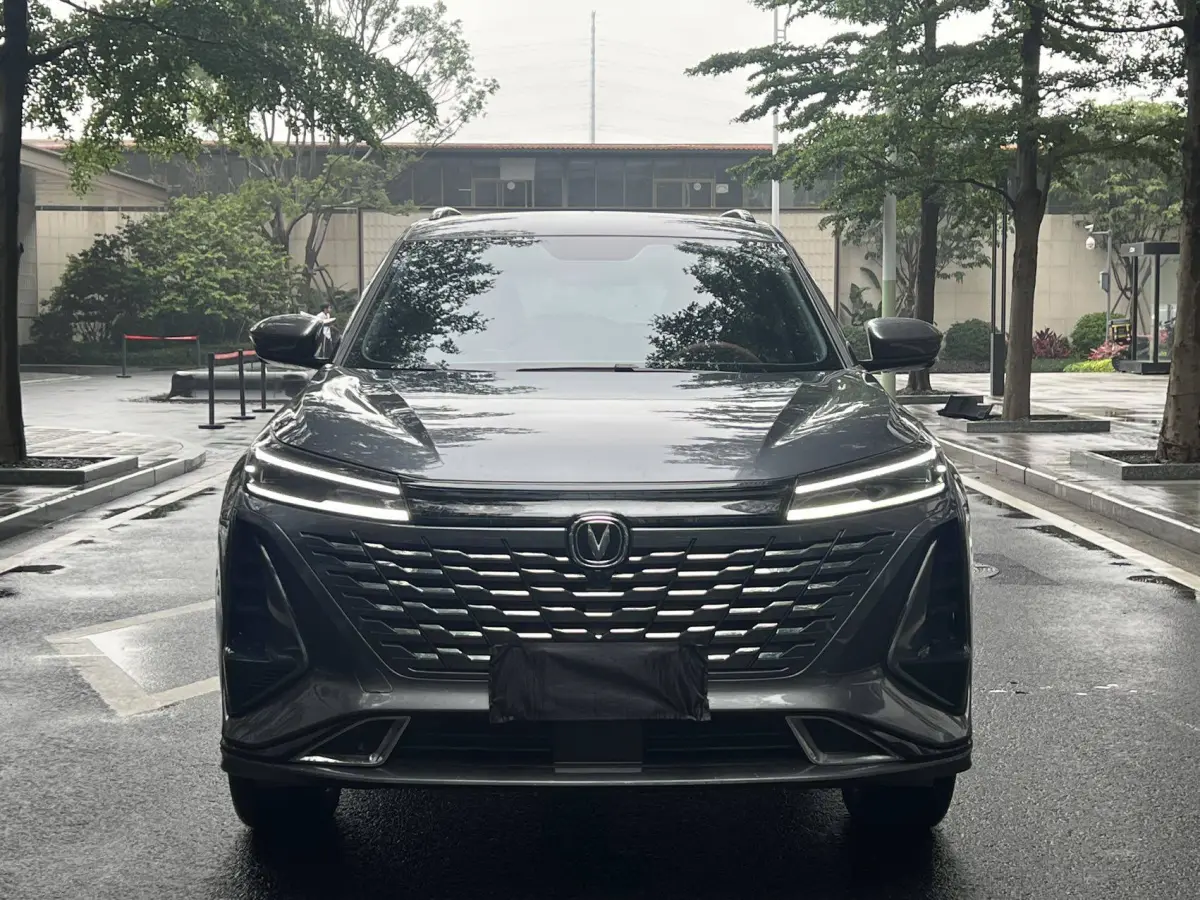 Changan CS75 PLUS, Blue Whale 1.5T Premium Edition view 3