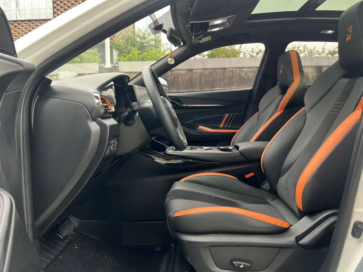 Oshan X5 Sport 1.5T DCT Hurricane Sonic Edition view 8