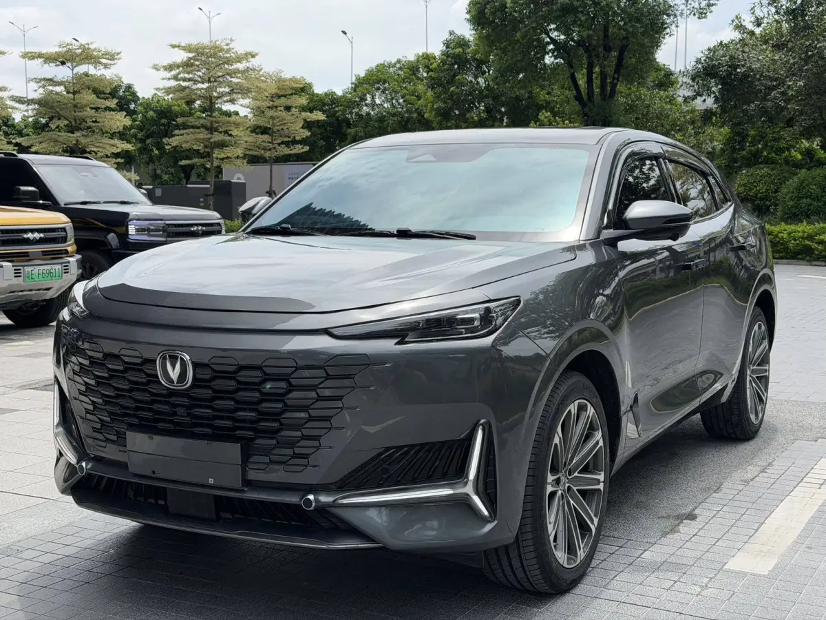 Changan UNI-K 2.0T Deluxe main view