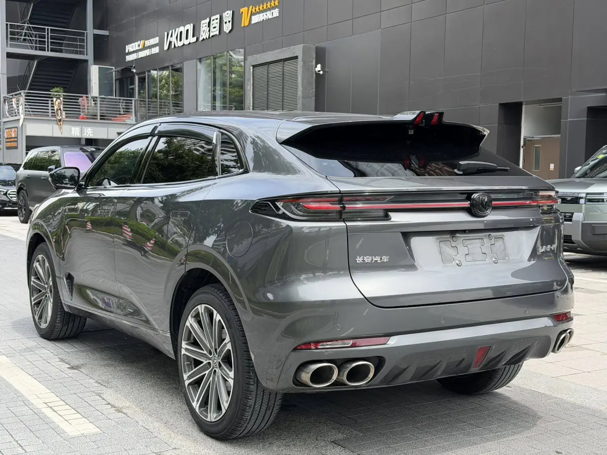 Changan UNI-K 2.0T Deluxe view 6