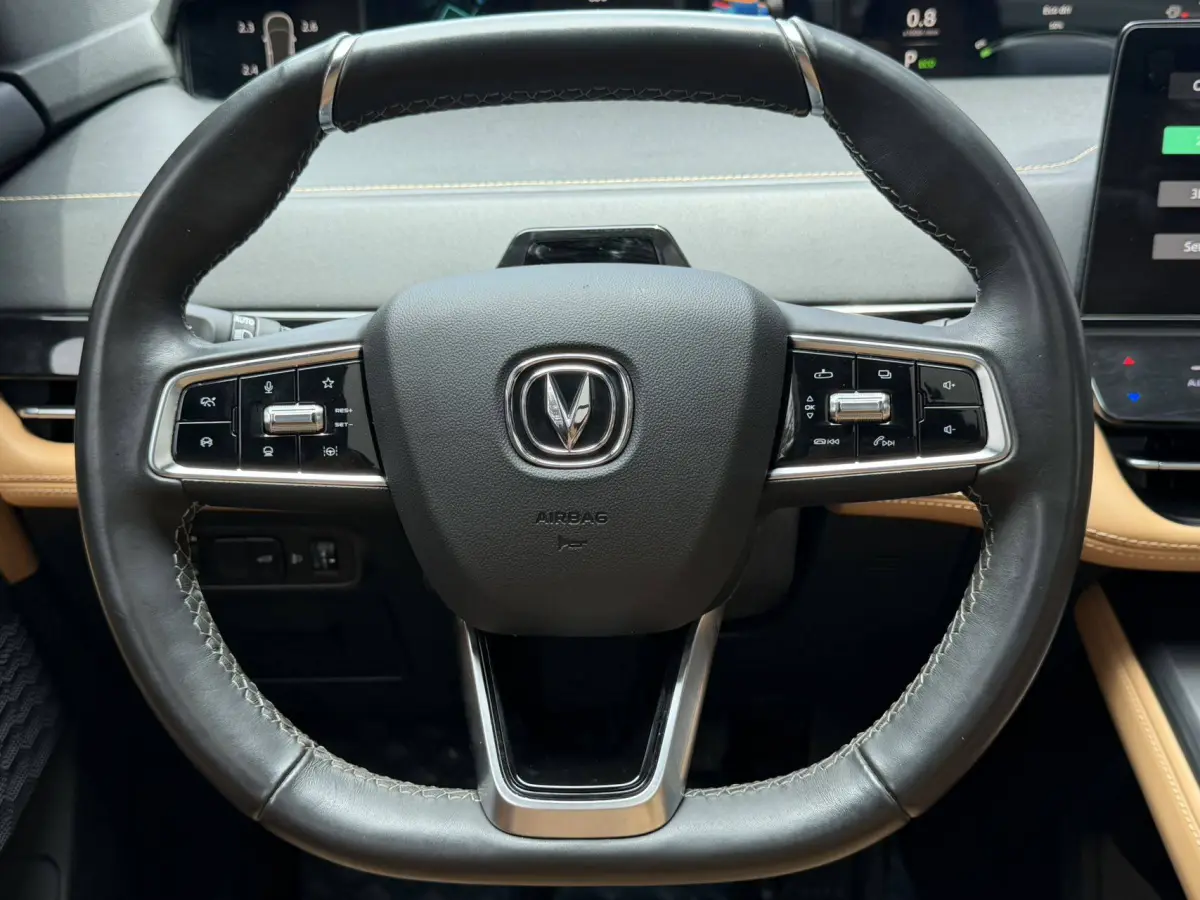 Changan UNI-K 2.0T Deluxe view 10