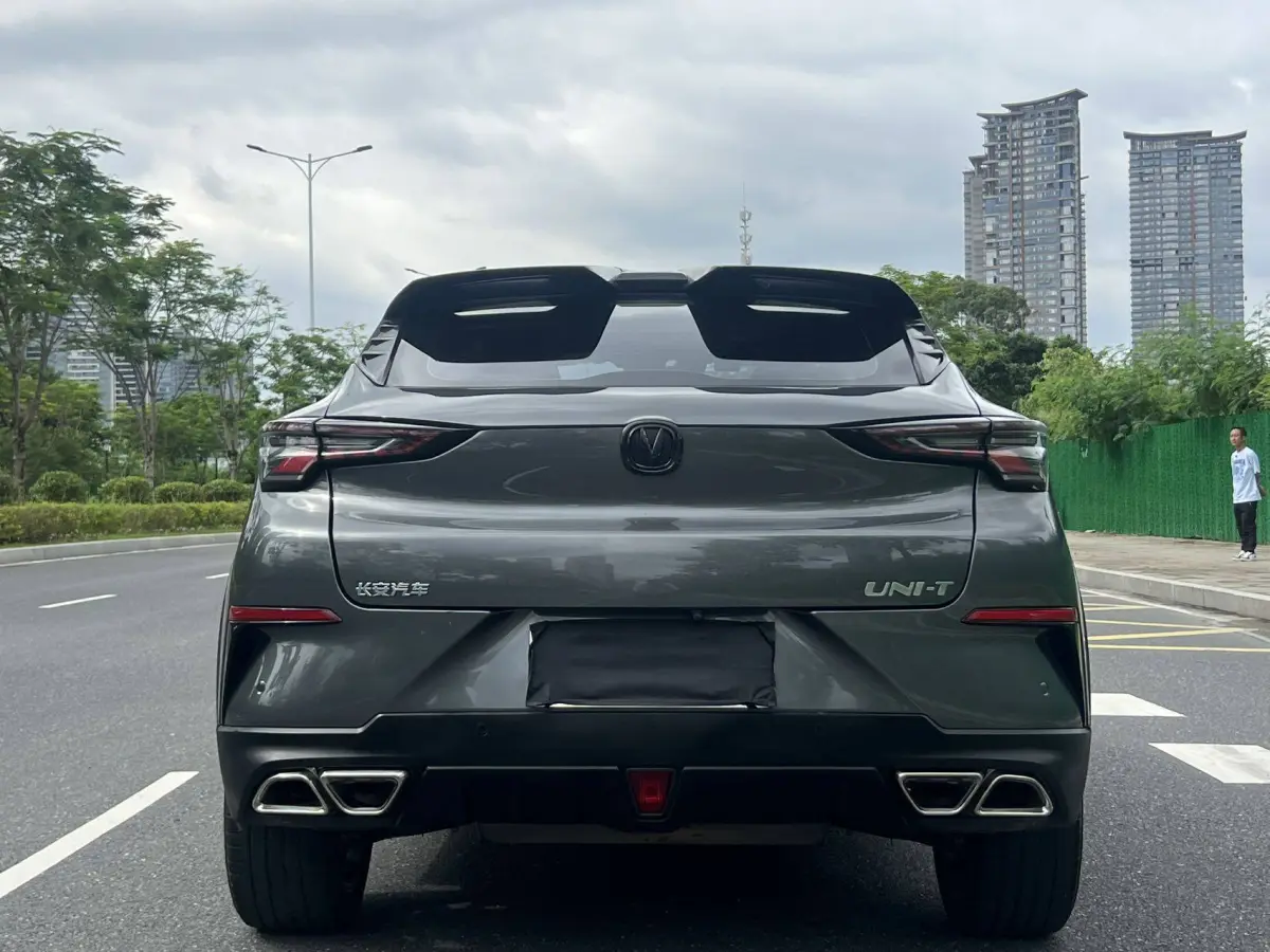 Changan UNI-T 1.5T Flagship view 4