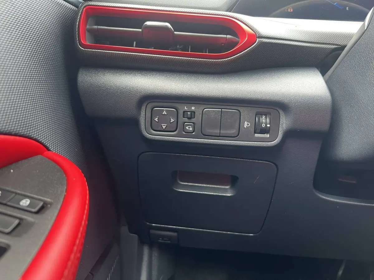Changan UNI-T 1.5T Flagship view 15