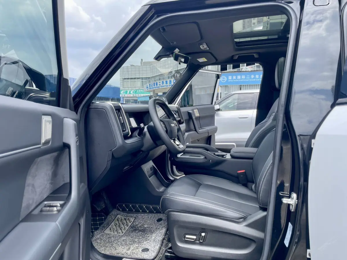 Chery iCAR 03T 2024 520km two-wheel drive long-range version view 7