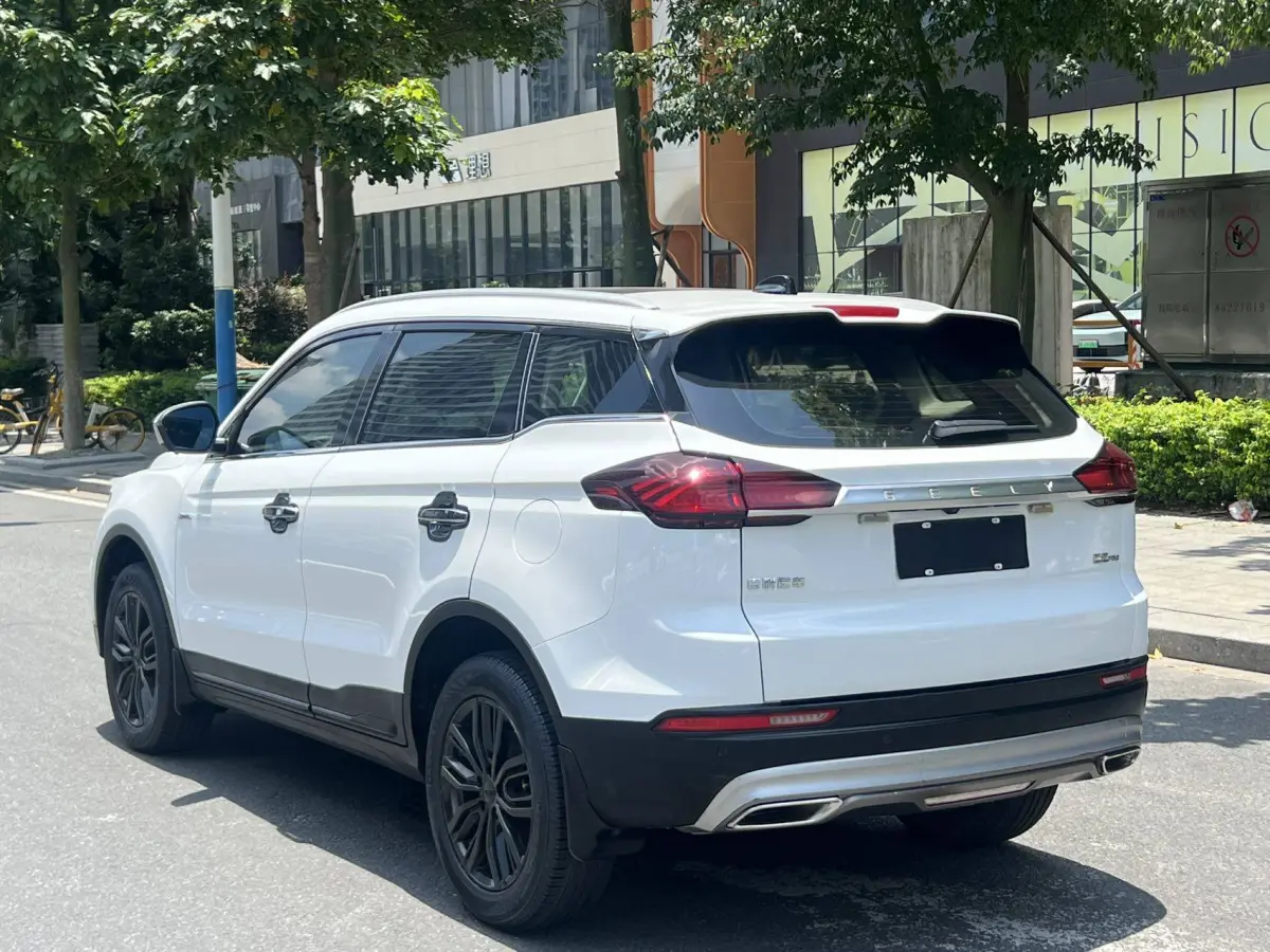 Geely Boyue 1.8TD DCT Smart Pro Edition view 6