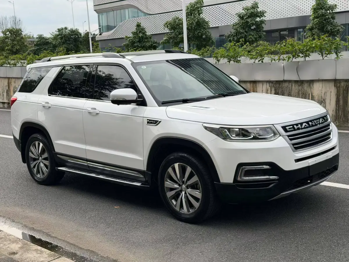 Changan CS95 2.0T 2WD Smart Enjoy Edition， view 3