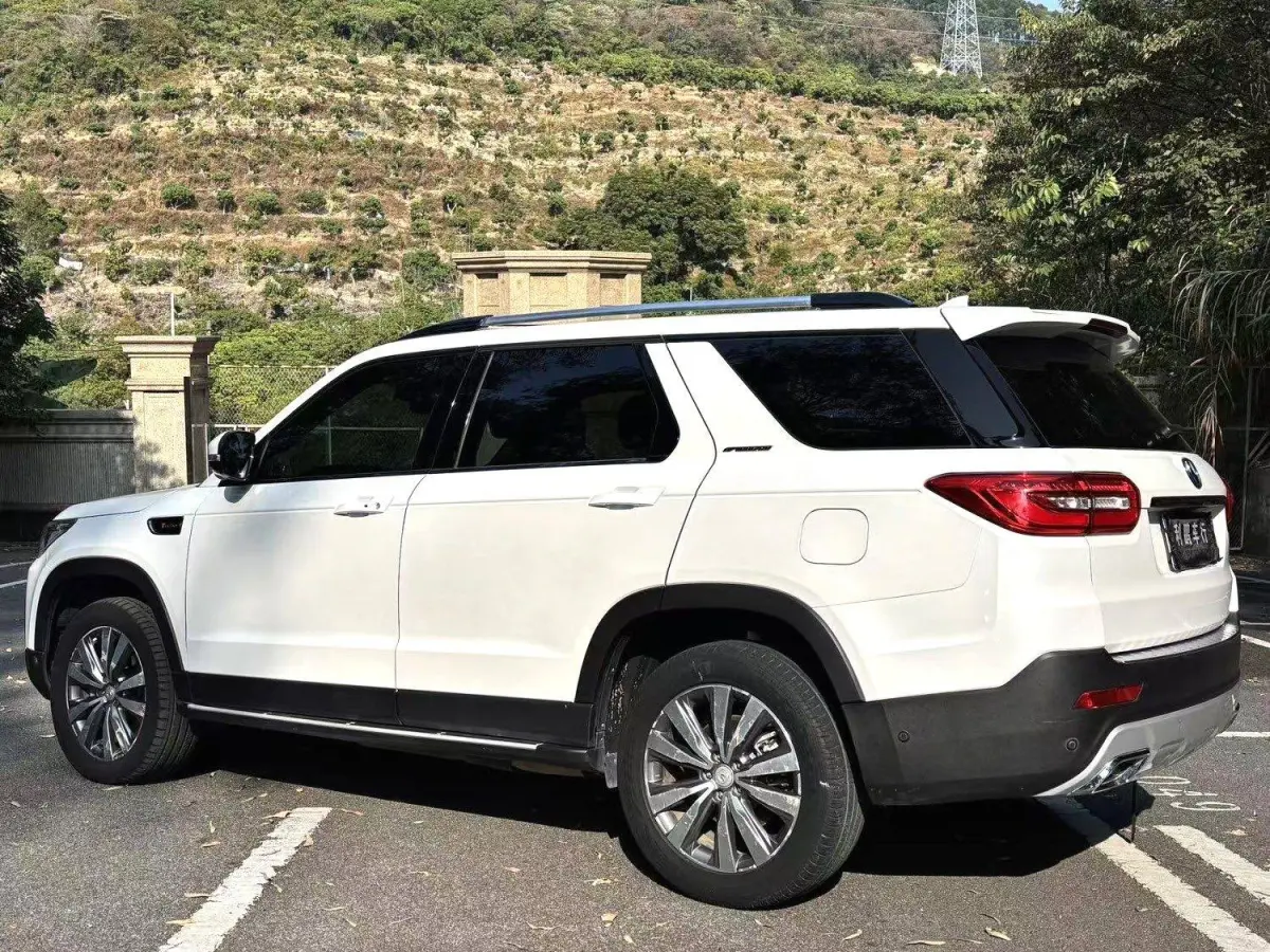 Changan CS95 2.0T 4WD Flagship Edition ， view 3