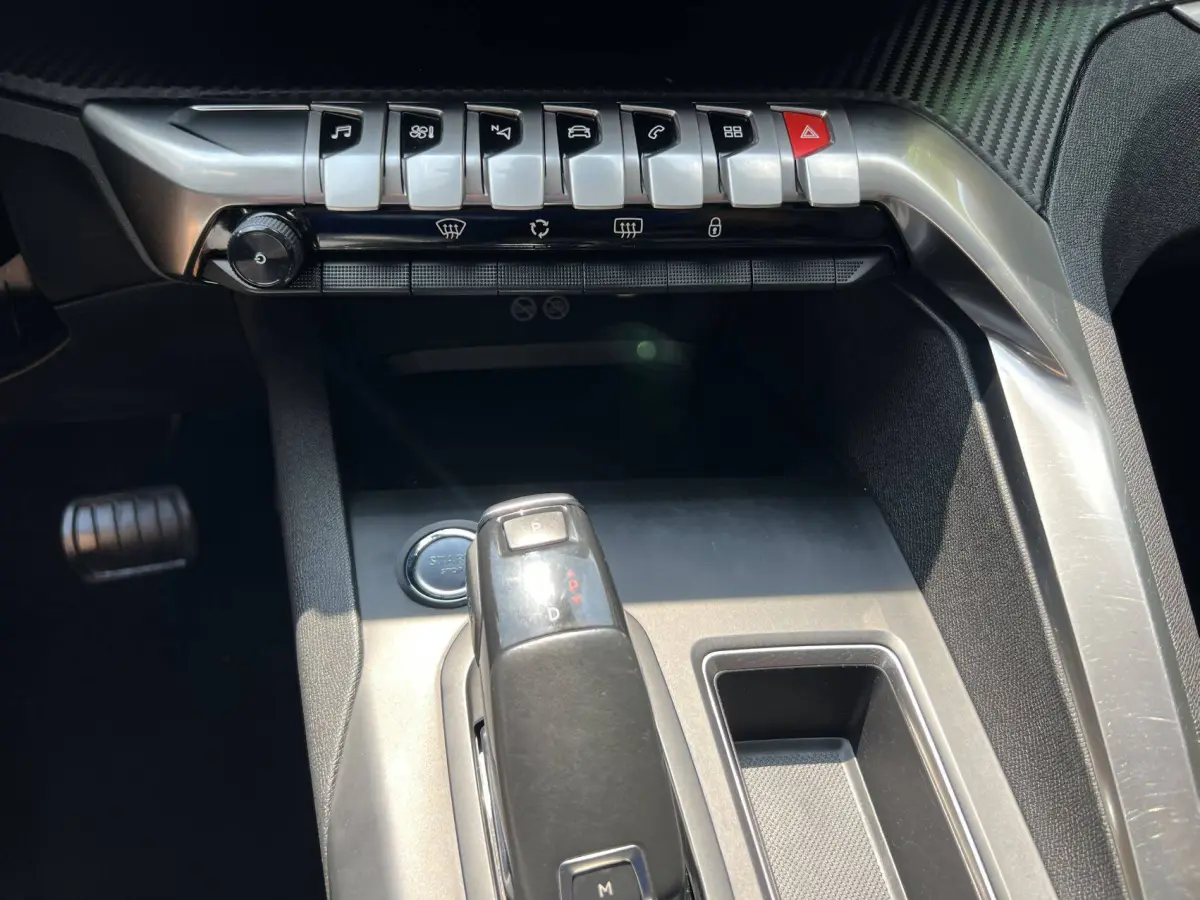 Peugeot 4008 1.6T (THP) Elite view 11