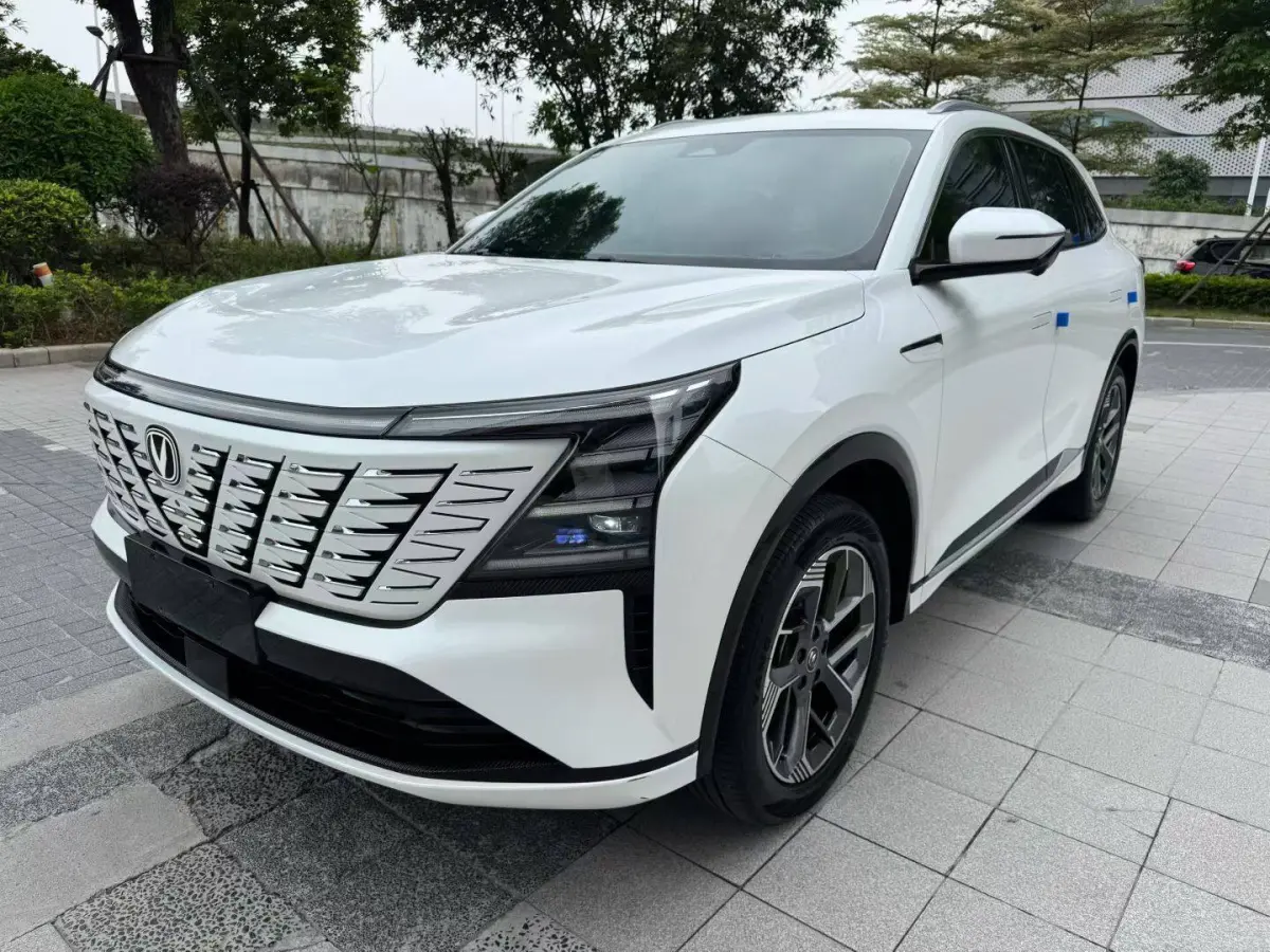 Changan CS75plus, New Blue Whale 1.5T Smart Premium Edition. main view