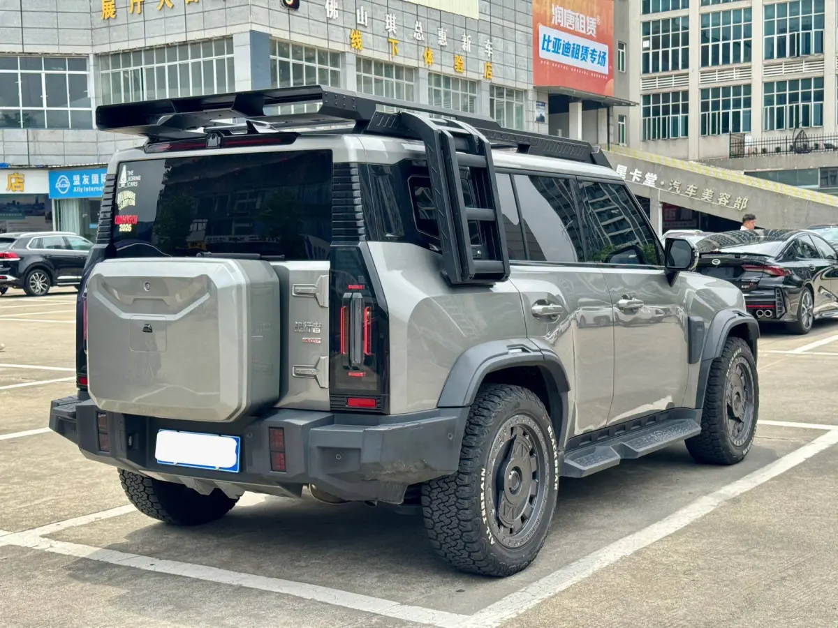 Jetour Traveller Silver Dragon Wing 2.0T 4WD view 5