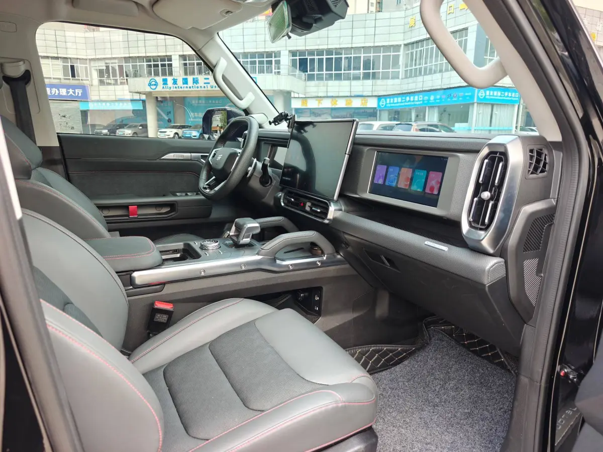 Jetour Traveler 2.0T 4WD Cross PRO view 10