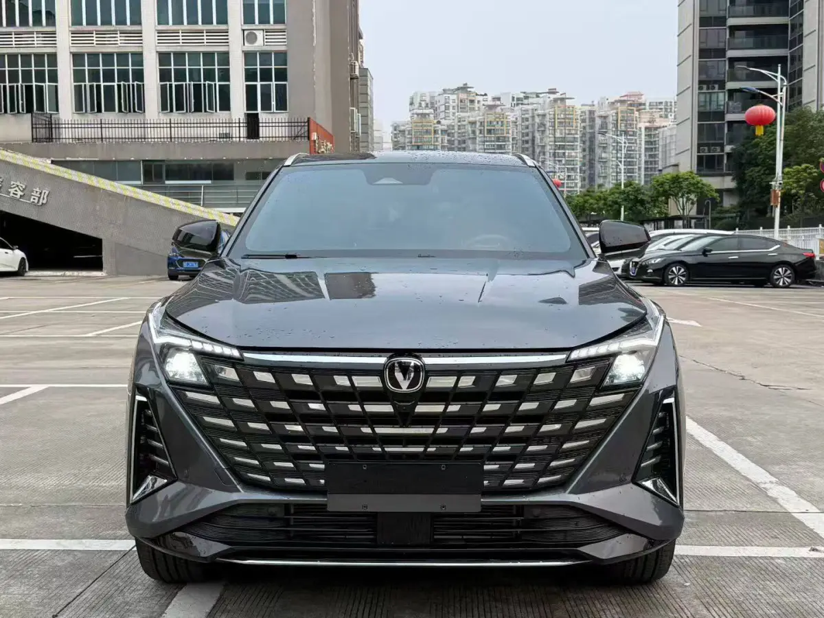 Changan UNI-Z iDD, Zhanjian+ view 2