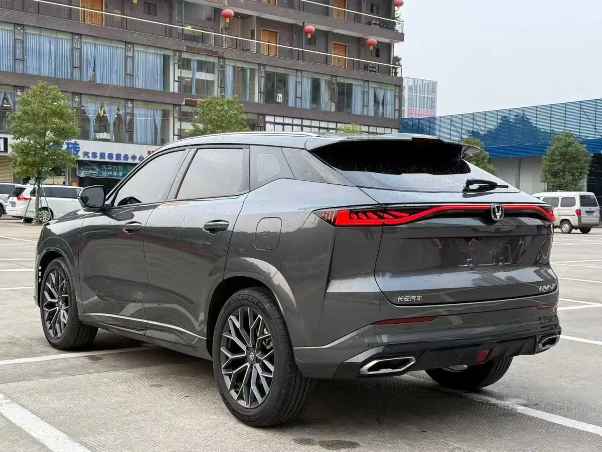 Changan UNI-Z iDD, Zhanjian+ view 7