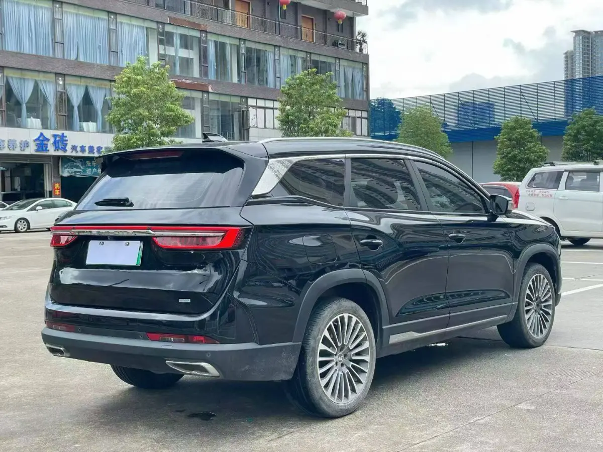 Jetour Shanhai L9 1.5TD 2DHT Pro 7-Seater view 3