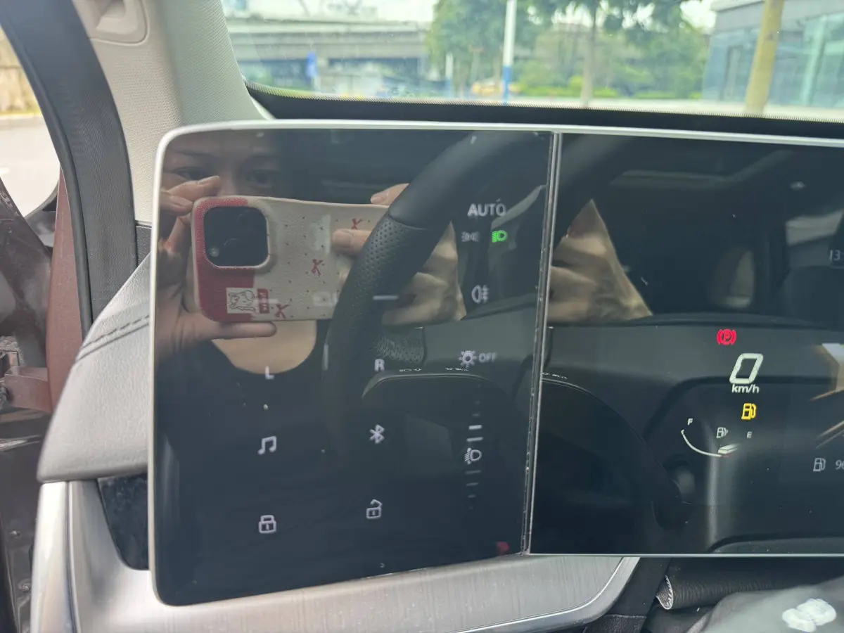 MG ONE Alpha Intelligence Sport Series 1.5T Pioneer Edition view 7