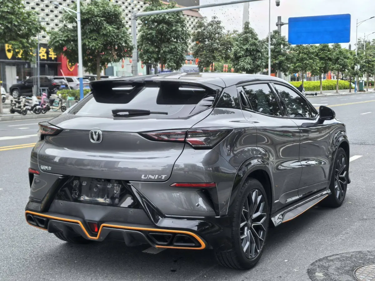 Changan UNI-T 1.5T Sport Flagship Edition view 7