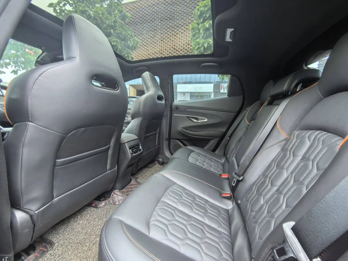 Changan UNI-T 1.5T Sport Flagship Edition view 9