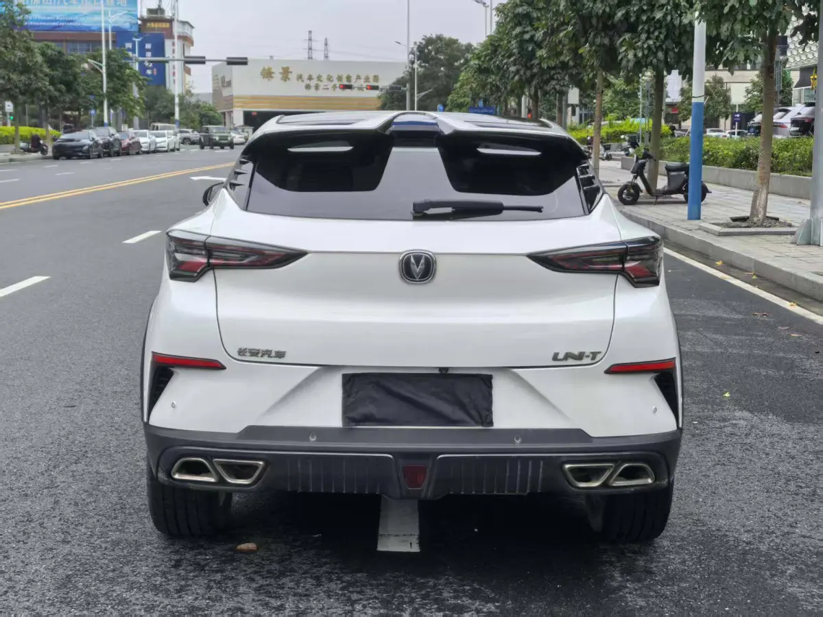 Changan UNI-T 1.5T Automatic Premium Edition view 6