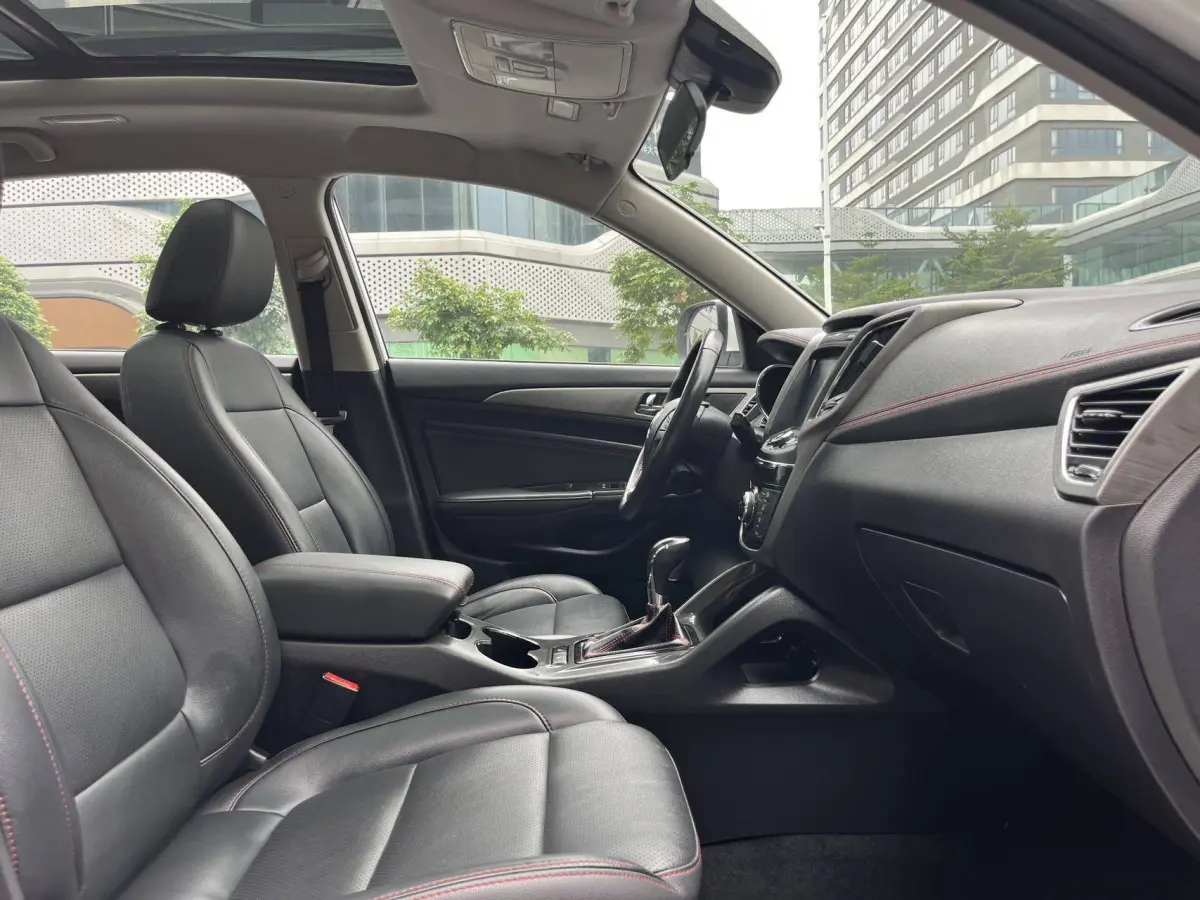 Changan CS75 1.5T Automatic Fengrui Edition (2017) view 17