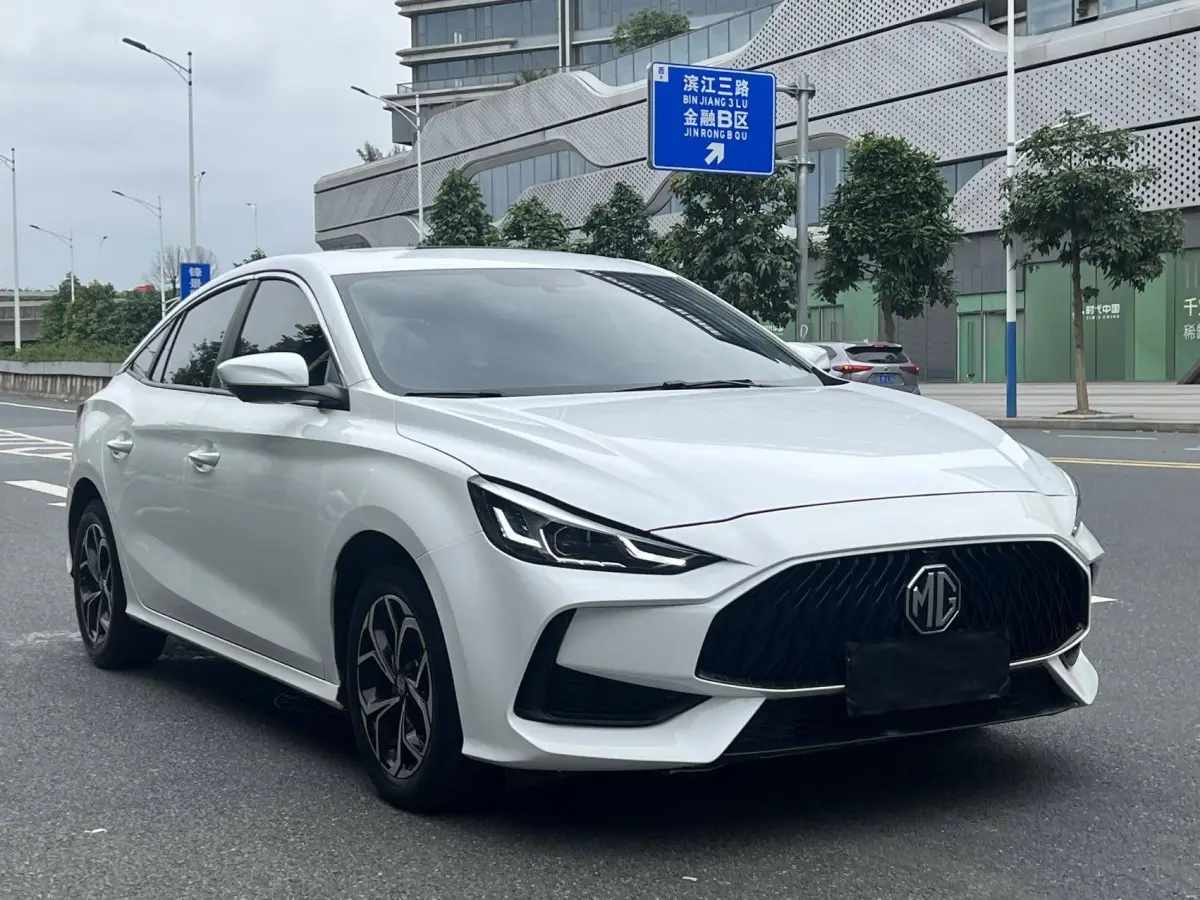 MG5 180DVVT CVT Deluxe Edition （1.5L） view 2
