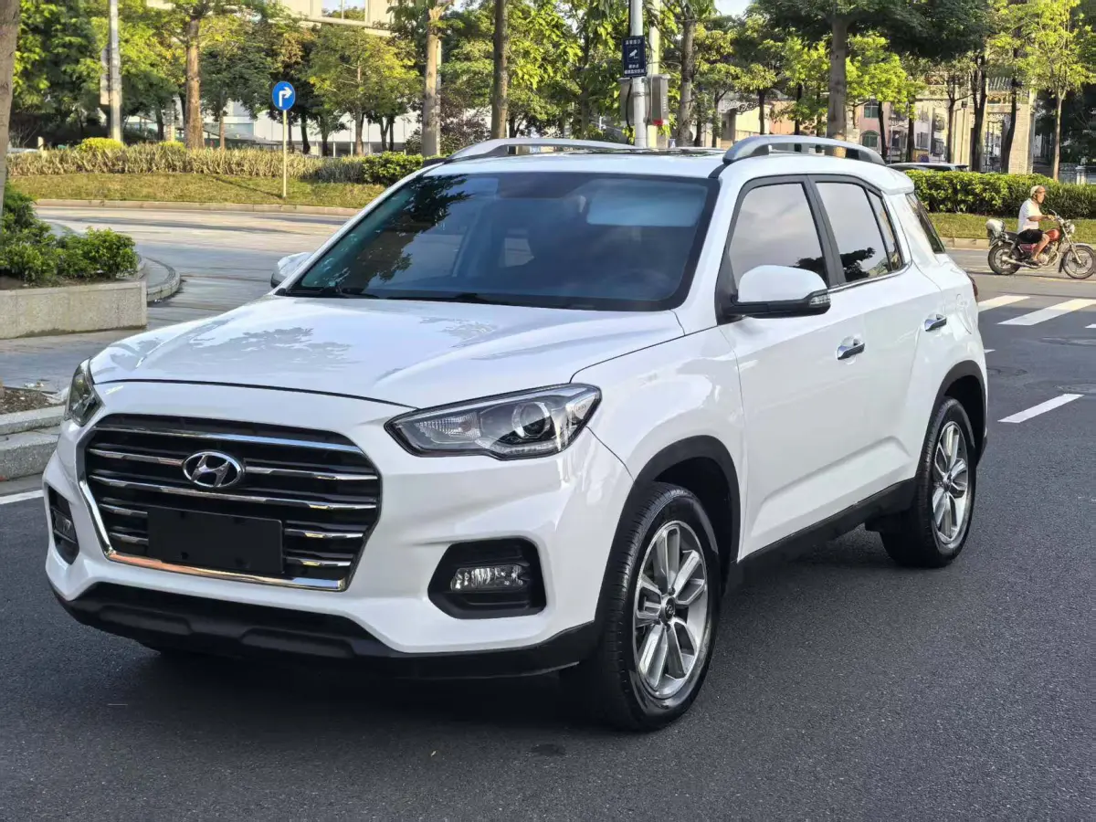 Beijing Hyundai ix35 2.0L Auto FWD – Smart & Brave Deluxe Edition main view