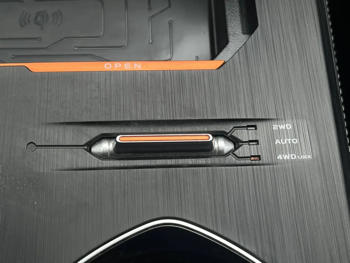 Changan UNI-K 2.0T AWD Premium Edition view 15