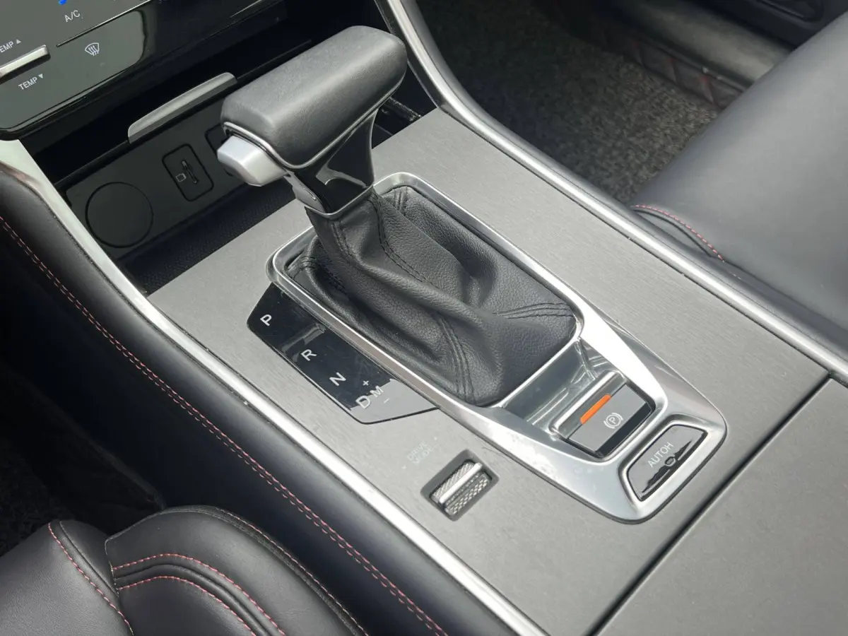 Changan CS75 Blue Whale 1.5T DCT Prestige view 13