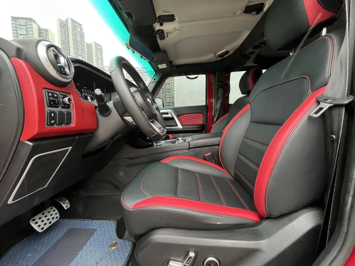 Beijing BJ40 2.0T 4WD Premium Edition view 8