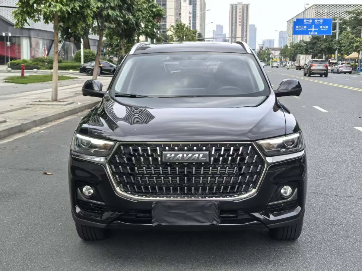 Haval H6 National Trend 1.5T Automatic Urban Edition view 2