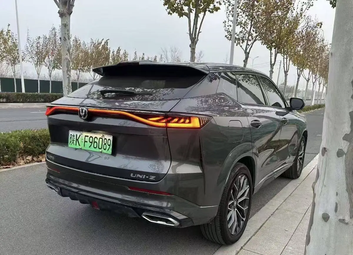 Changan UNI-Z iDD 1.5T Beyond Edition view 8