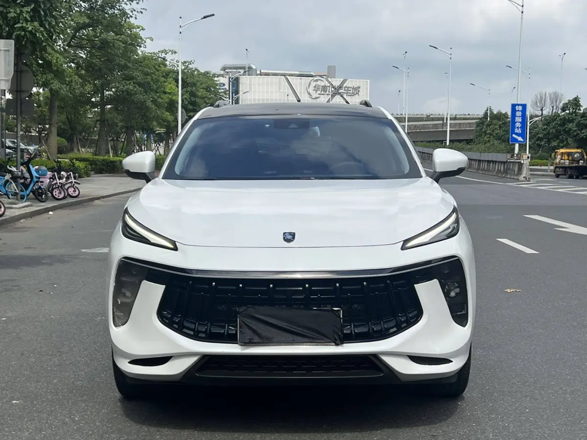 Dongfeng Forthing T5 EVO 1.5T DCT Diamond Edition view 3