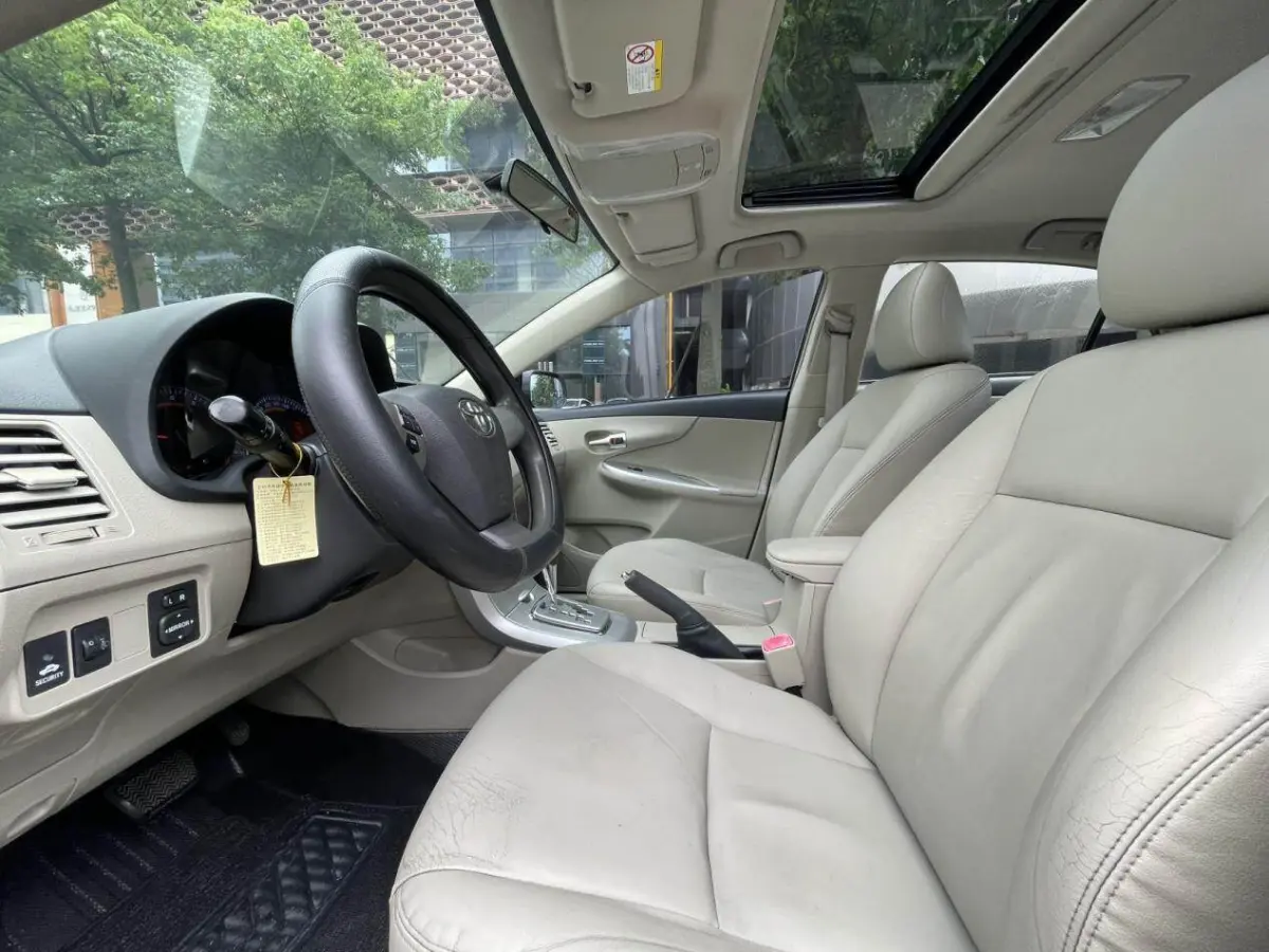 Toyota Corolla 1.8L Special Edition (Ultimate)GL-i view 8