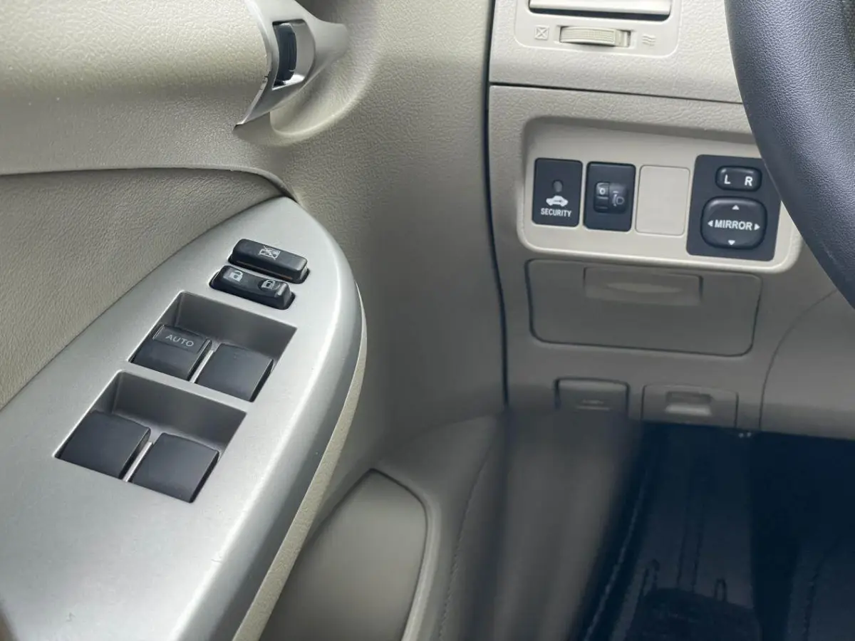 Toyota Corolla 1.8L Special Edition (Ultimate)GL-i view 14