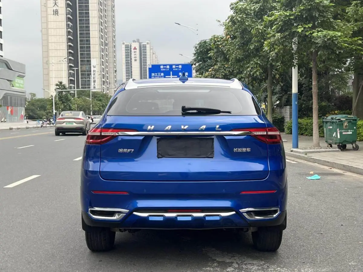 2019 Haval F7 two-wheel drive i type 1.5T view 5