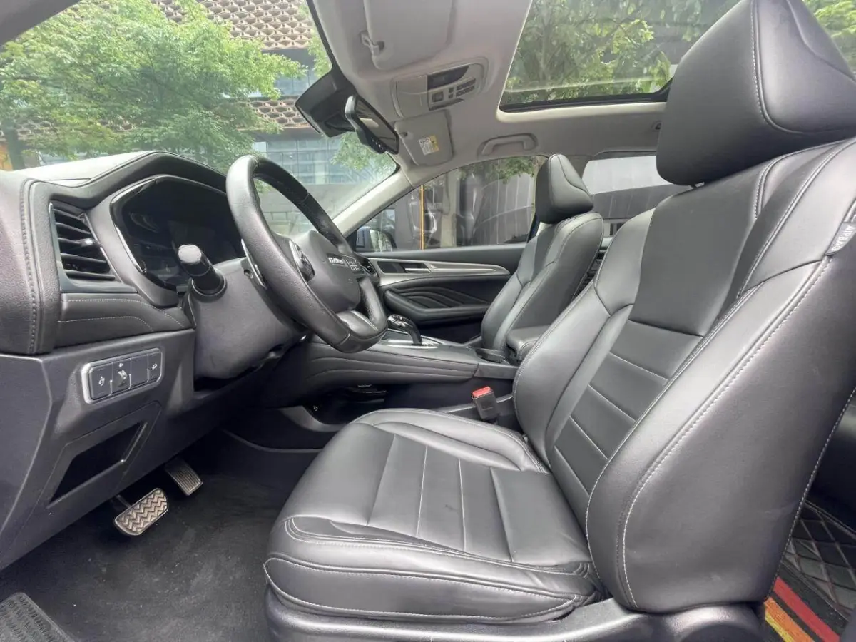 2019 Haval F7 two-wheel drive i type 1.5T view 8