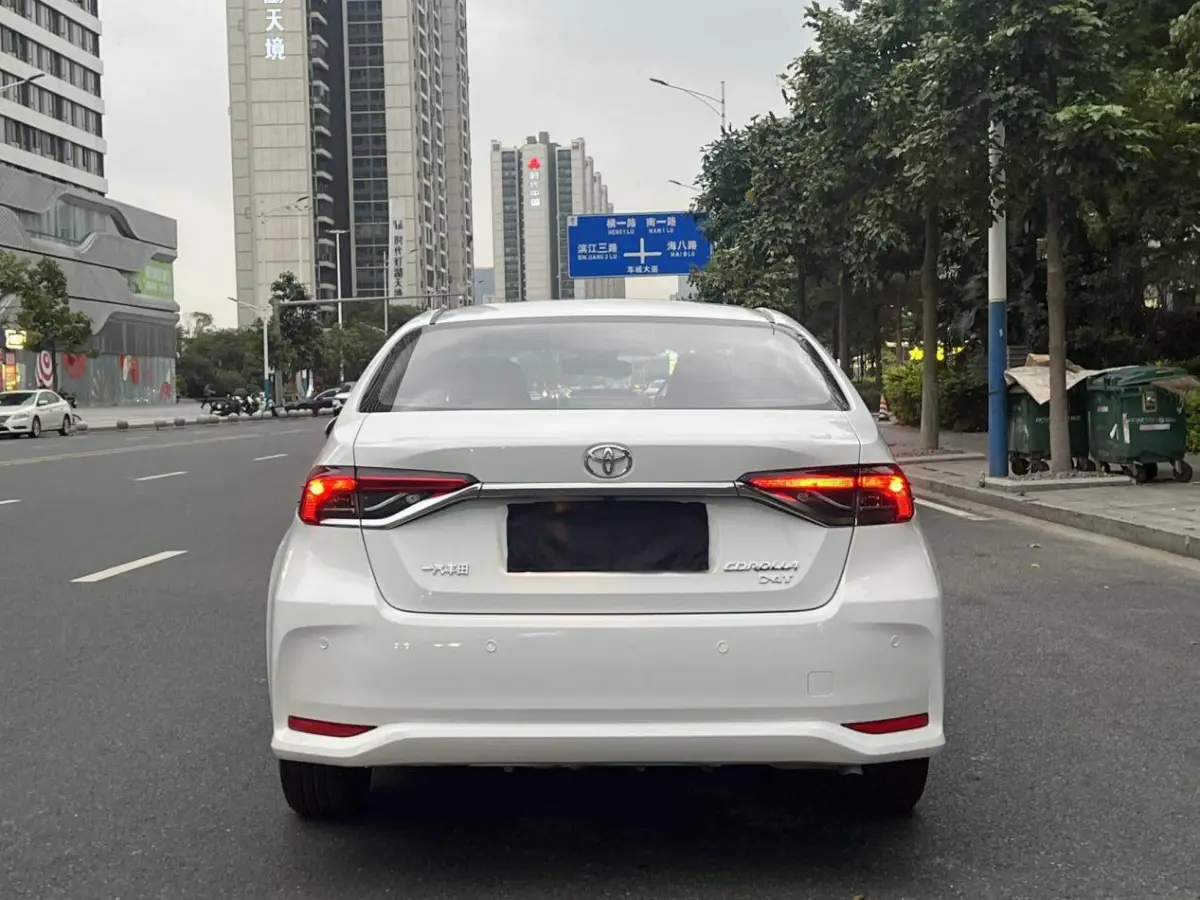 2023 Toyota Corolla 1.2T Pioneer Edition view 6