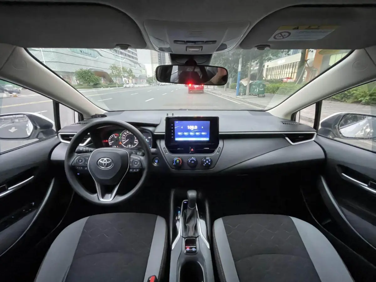 2023 Toyota Corolla 1.2T Pioneer Edition view 8