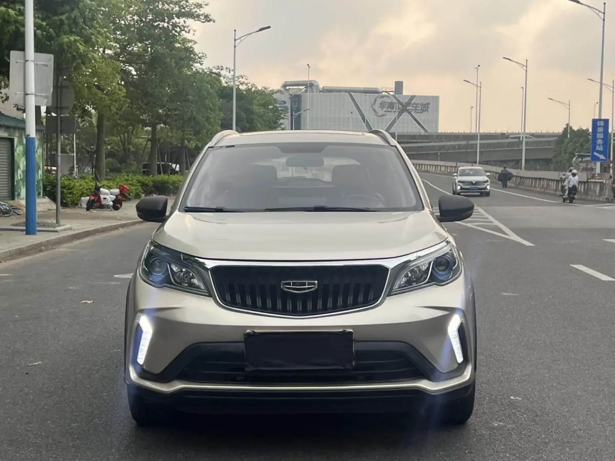 Geely Vision X3, 1.5L Automatic Premium Edition view 3