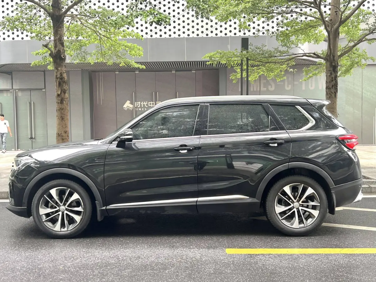 Zhonghua V7 1.6T 280T DCT Luxury Edition view 7