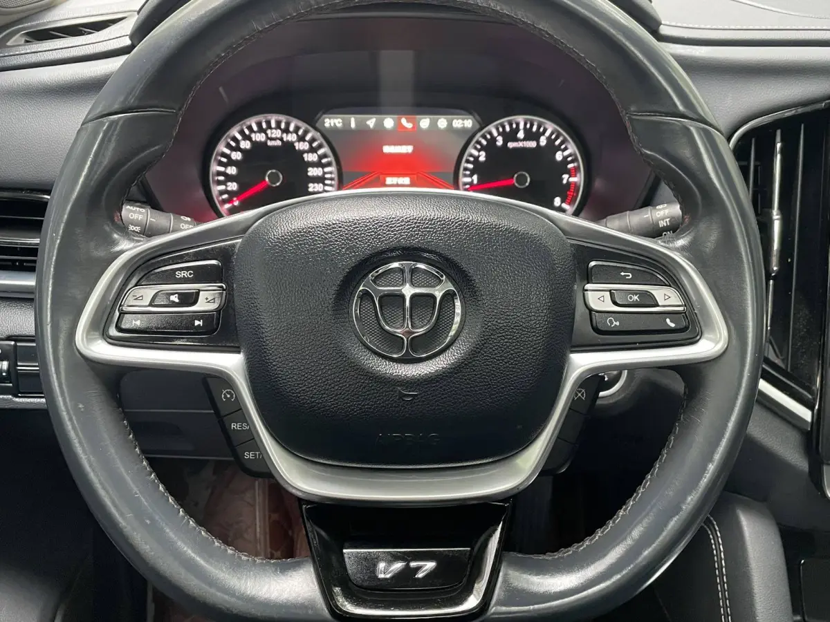 Zhonghua V7 1.6T 280T DCT Luxury Edition view 12