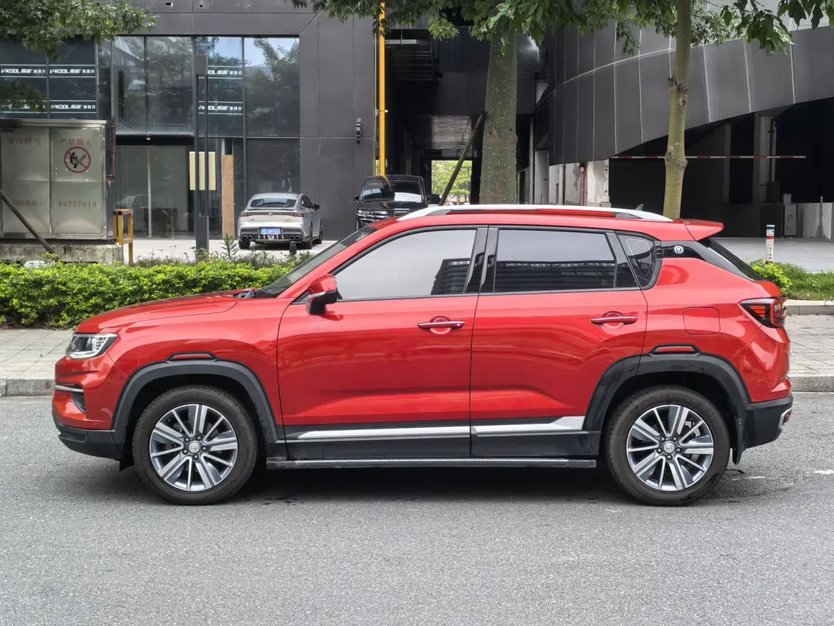 Changan CS35 PLUS 1.4T Automatic Changlian Edition view 4