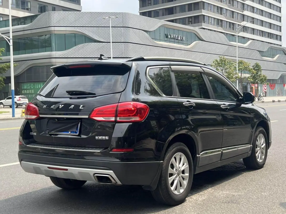 Haval H6 1.5T automatic luxury version view 5